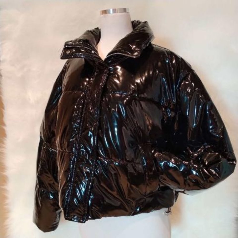 NEW! TOPSHOP Vinyl Puffer Jacket In Black